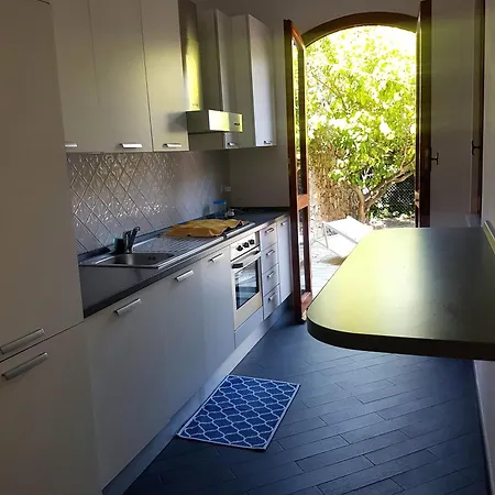 Holiday home Villino Bougainvillea Voze